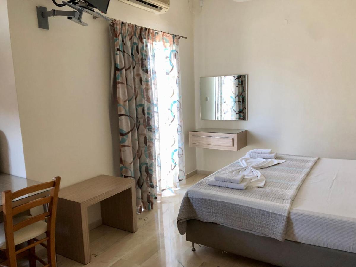 Angelica Studios and Apartments Agia Marina Exterior foto
