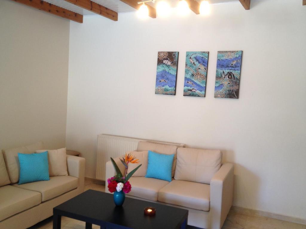 Angelica Studios and Apartments Agia Marina Zimmer foto